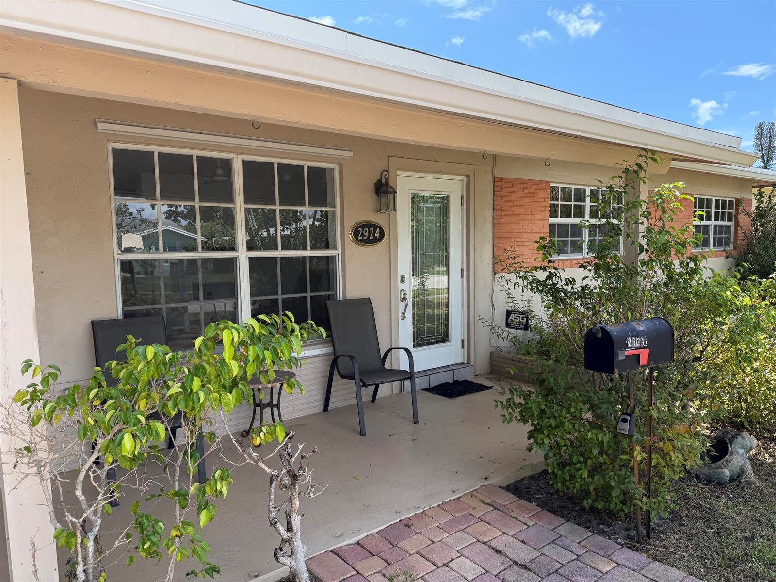2924 NW 9TH Terrace, Wilton Manors FL 33311 photo 3