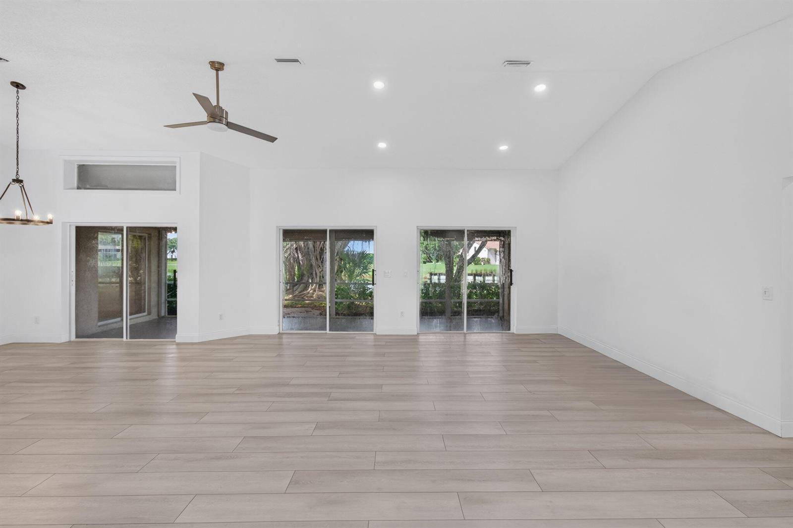 5642 Forest Oaks Terrace, Delray Beach FL 33484 photo 4