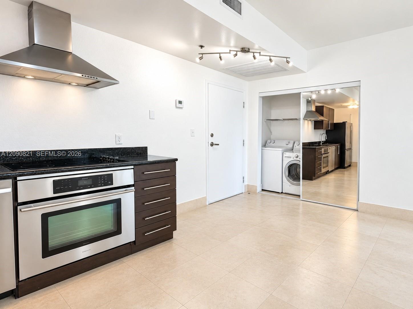 1300 Pennsylvania Ave # 200, Miami Beach FL 33139 photo 4