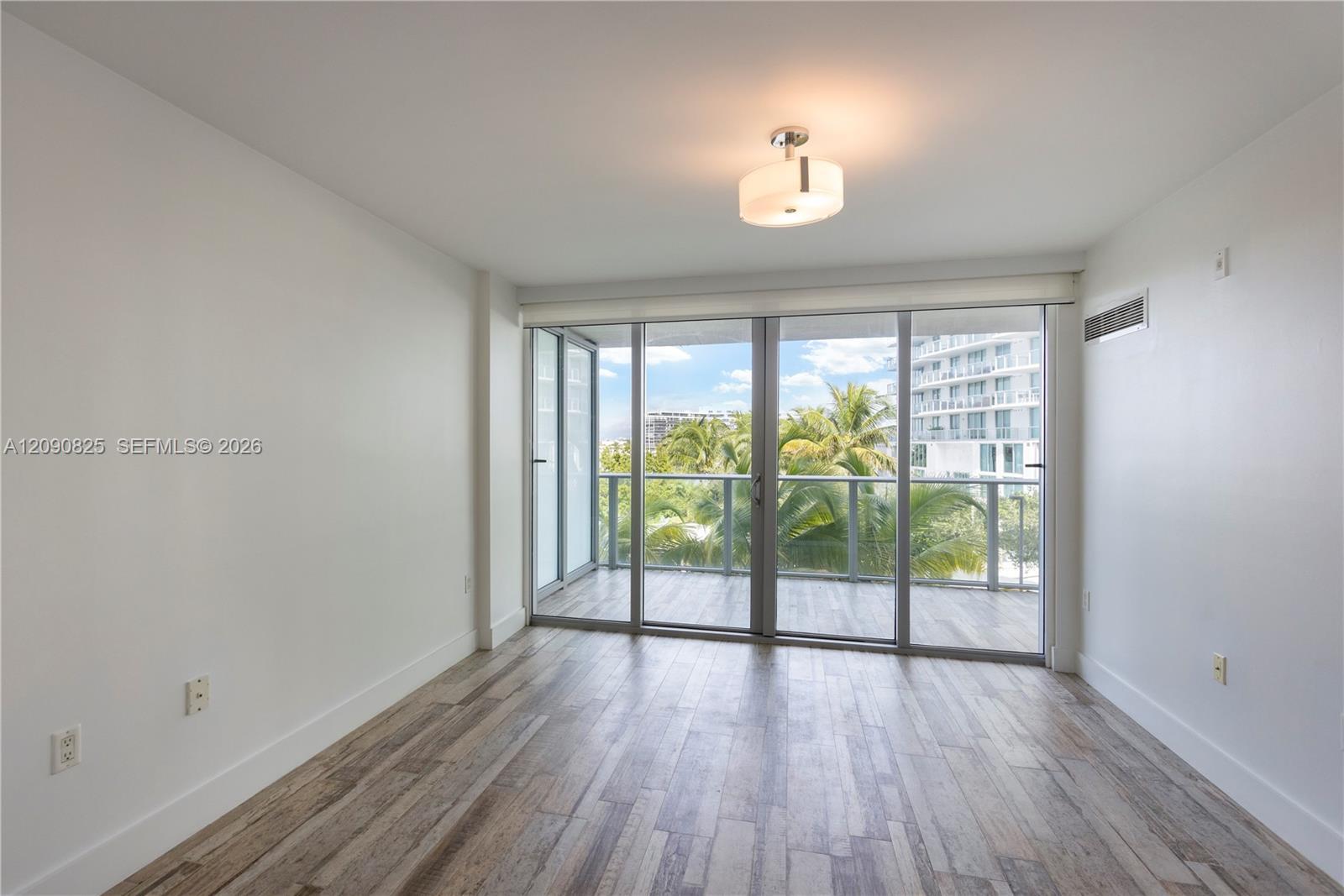 Miami Beach, FL 33141 photo 5