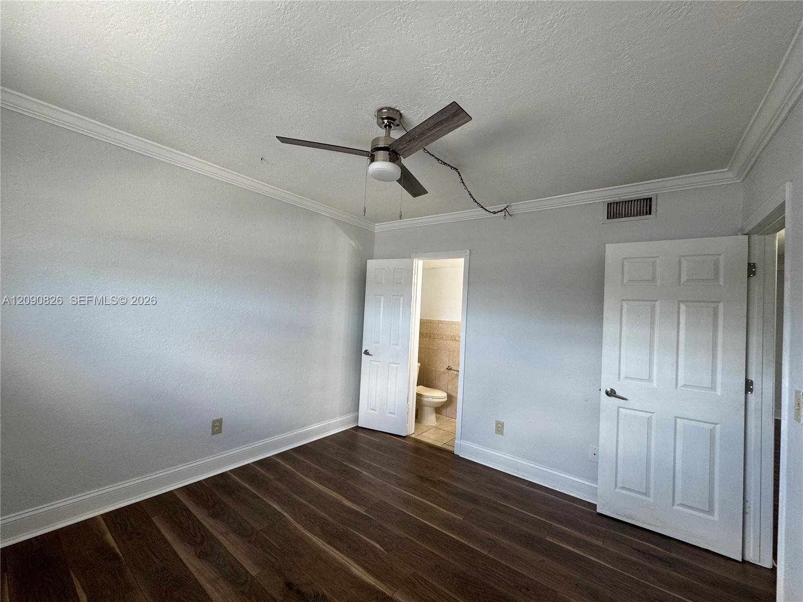 680 Miller Dr # W301, Miami Springs FL 33166 photo 5