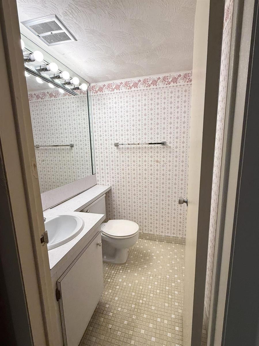 806 SE 7TH Street # 308, Deerfield Beach FL 33441 photo 4