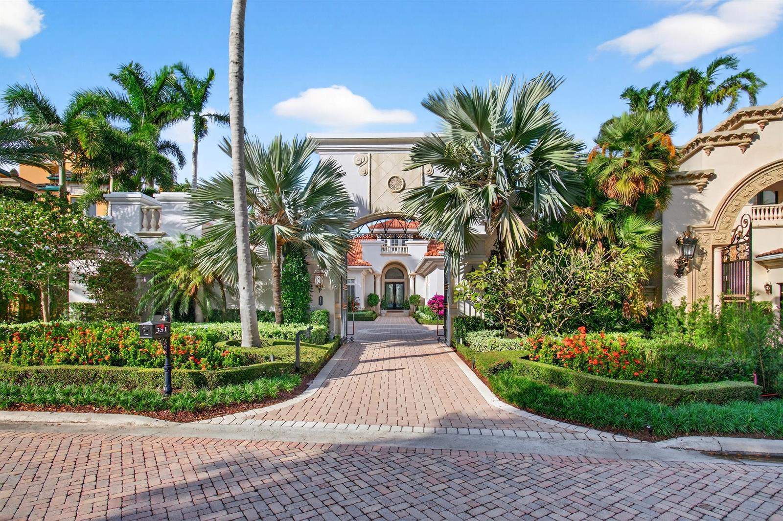 331 MIZNER LAKE ESTATES Drive, Boca Raton FL 33432 photo 2