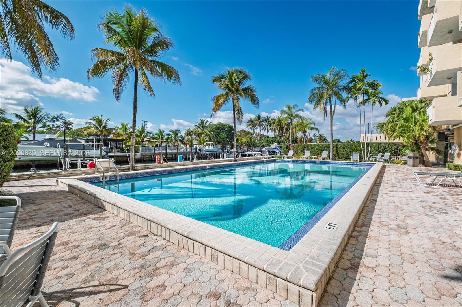 2350 NE 135th St # 811, North Miami FL 33181 photo 4