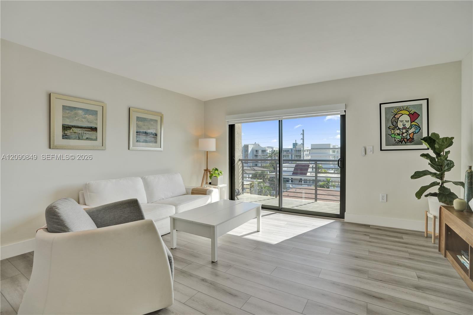 Miami Beach, FL 33141 photo 3