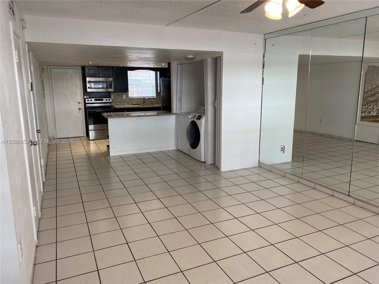 1460 NE 151st St # 102, Miami FL 33162 photo 3