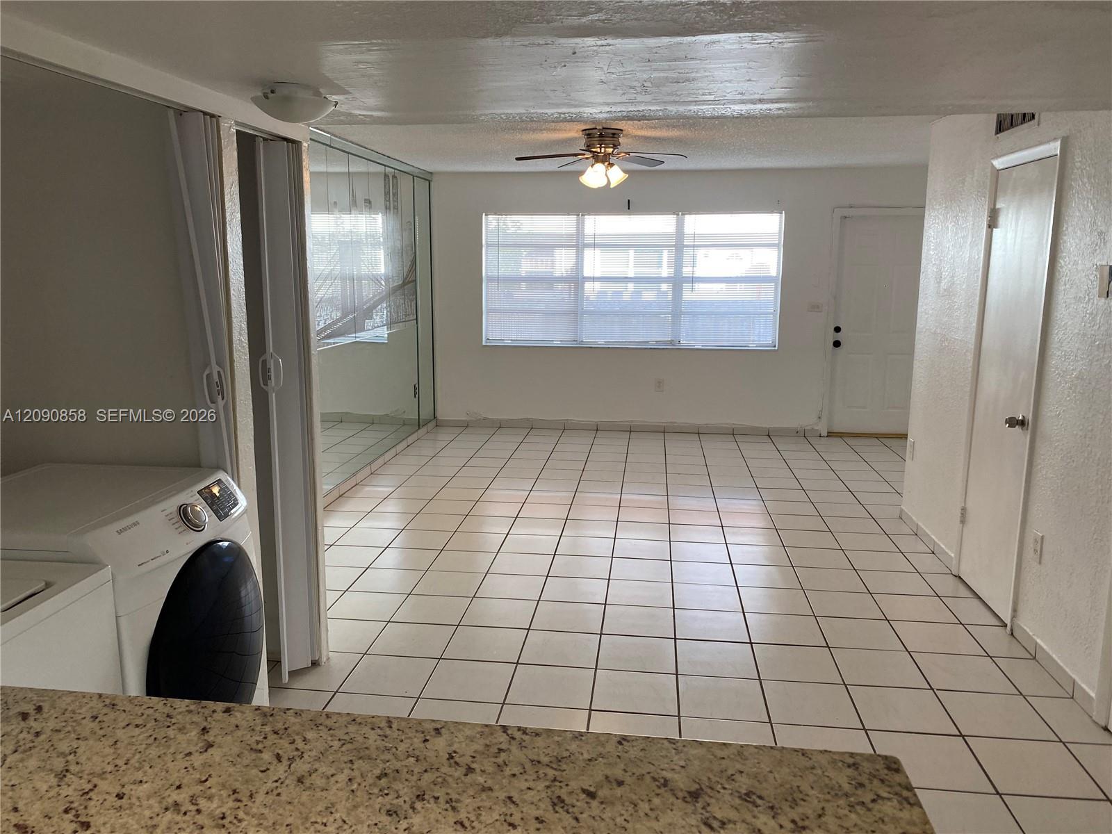 1460 NE 151st St # 102, Miami FL 33162 photo 4