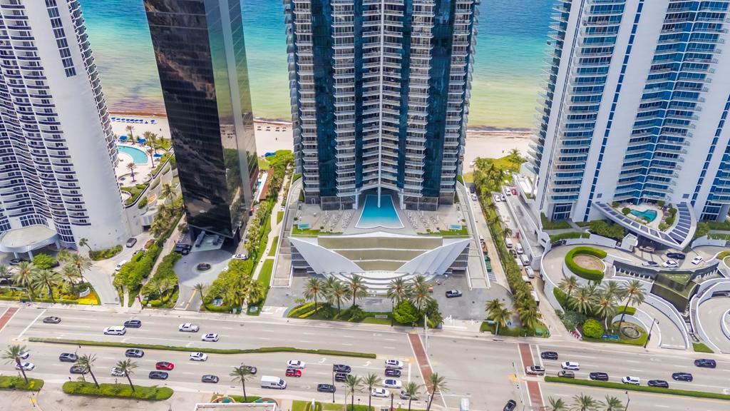 17121 Collins Avenue # 2207, Sunny Isles Beach FL 33160 photo 2