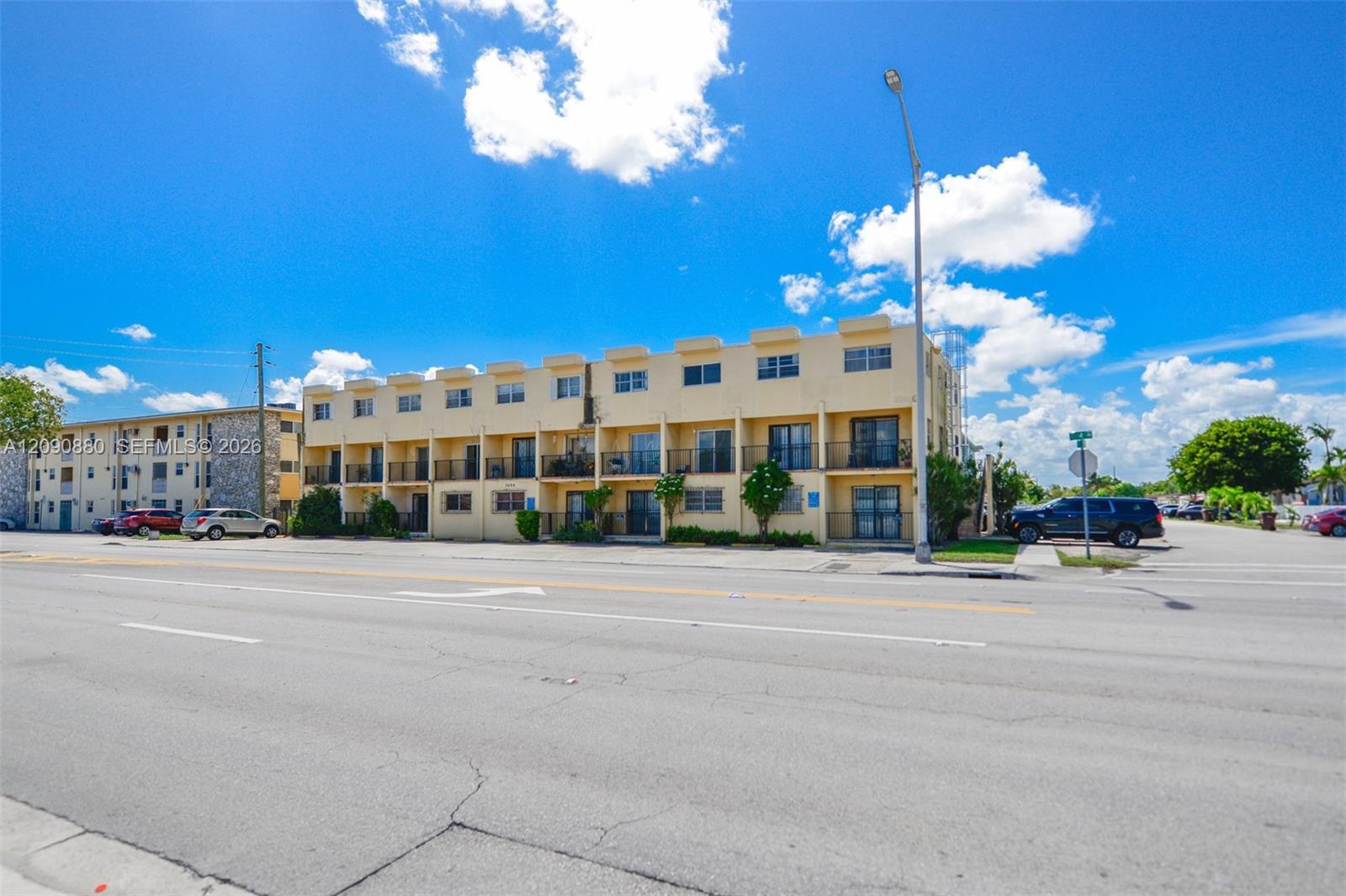 3494 E 4th Ave # 1208, Hialeah FL 33013 photo 2