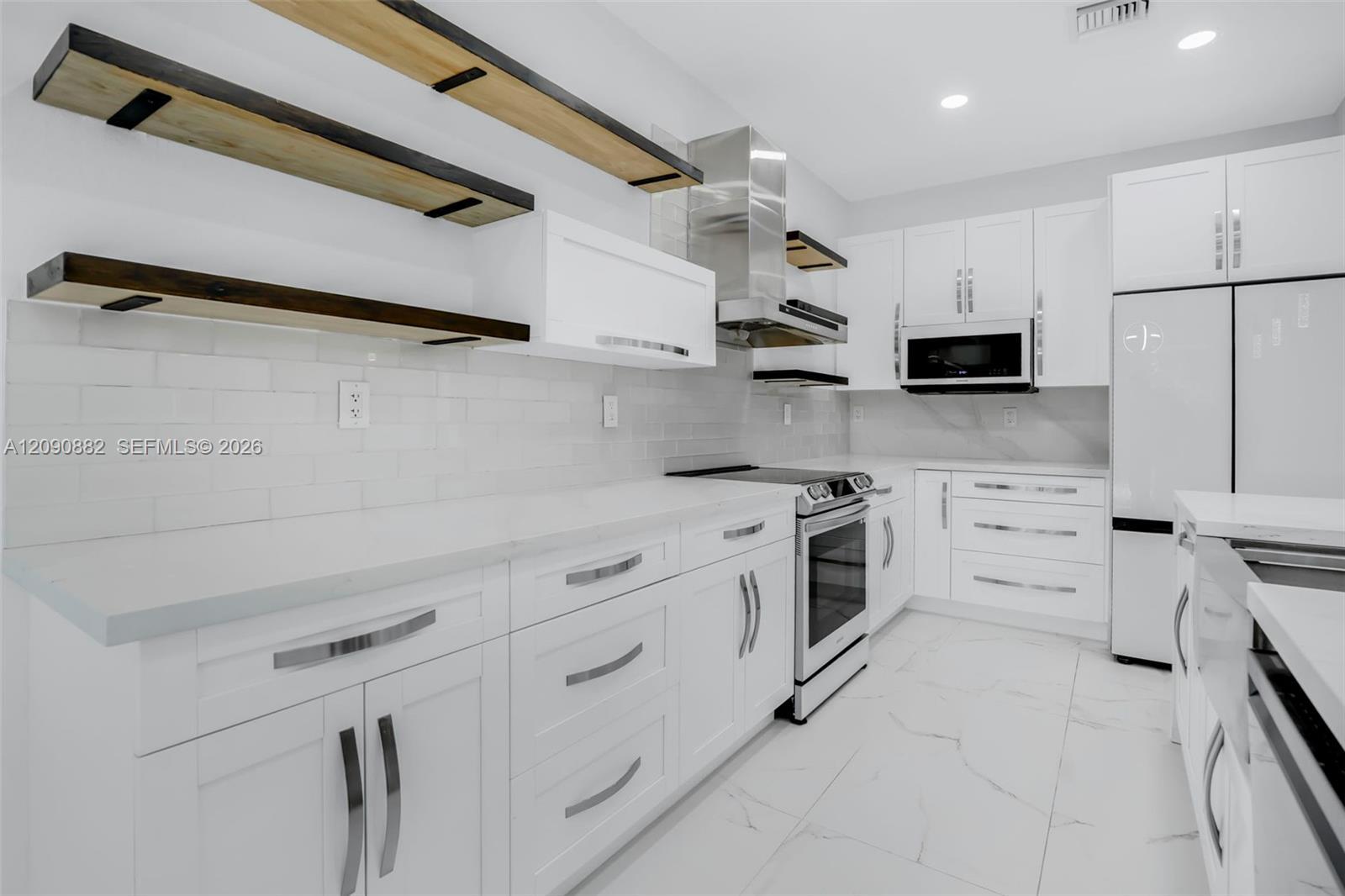 19373 Stonebrook St, Weston FL 33332 photo 4