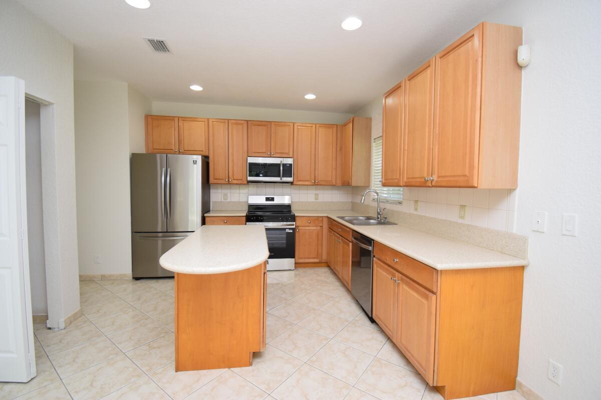 12693 NW 7TH Street, Coral Springs FL 33071 photo 4