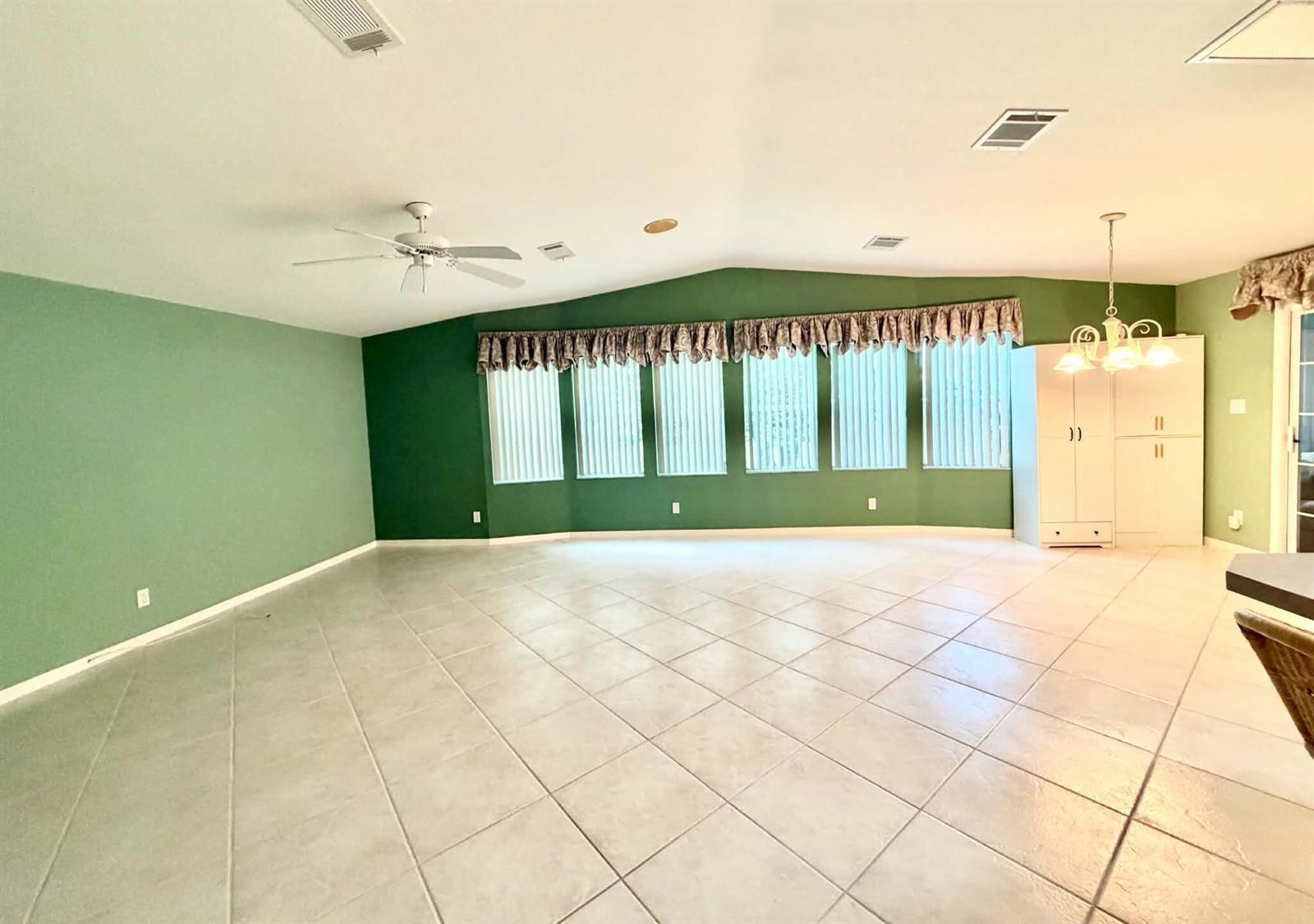 8110 9th Hole Drive, Port St. Lucie FL 34952 photo 3