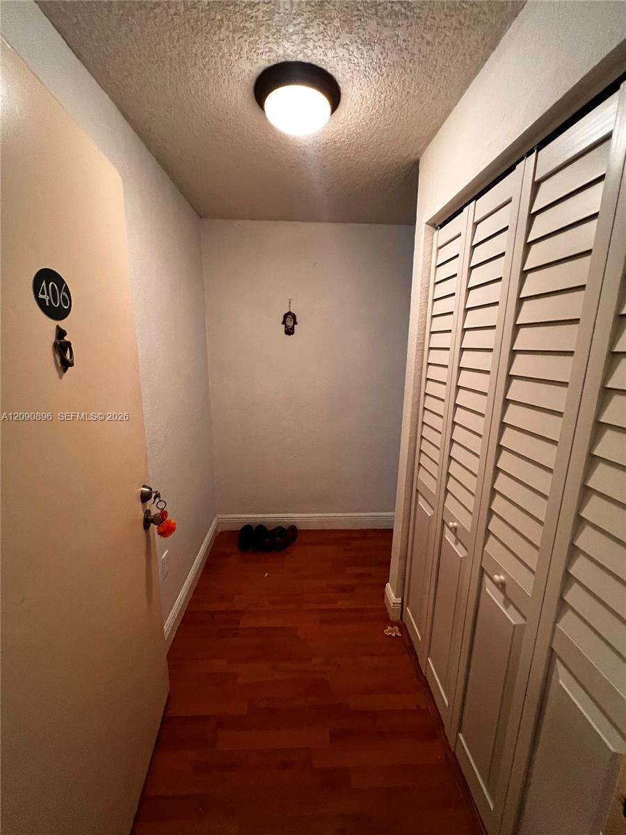 210 SW 11th St # 406, Miami FL 33130 photo 2