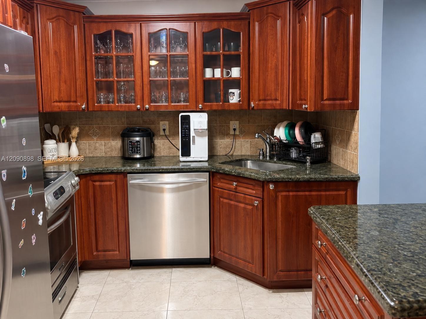 16751 NE 9th Ave # 405, North Miami Beach FL 33162 photo 2