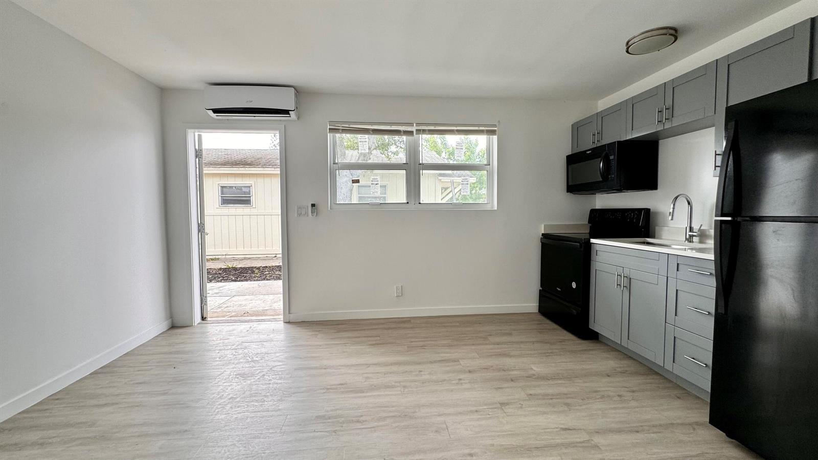 225 S F Street # 7, FL 33460 photo 3