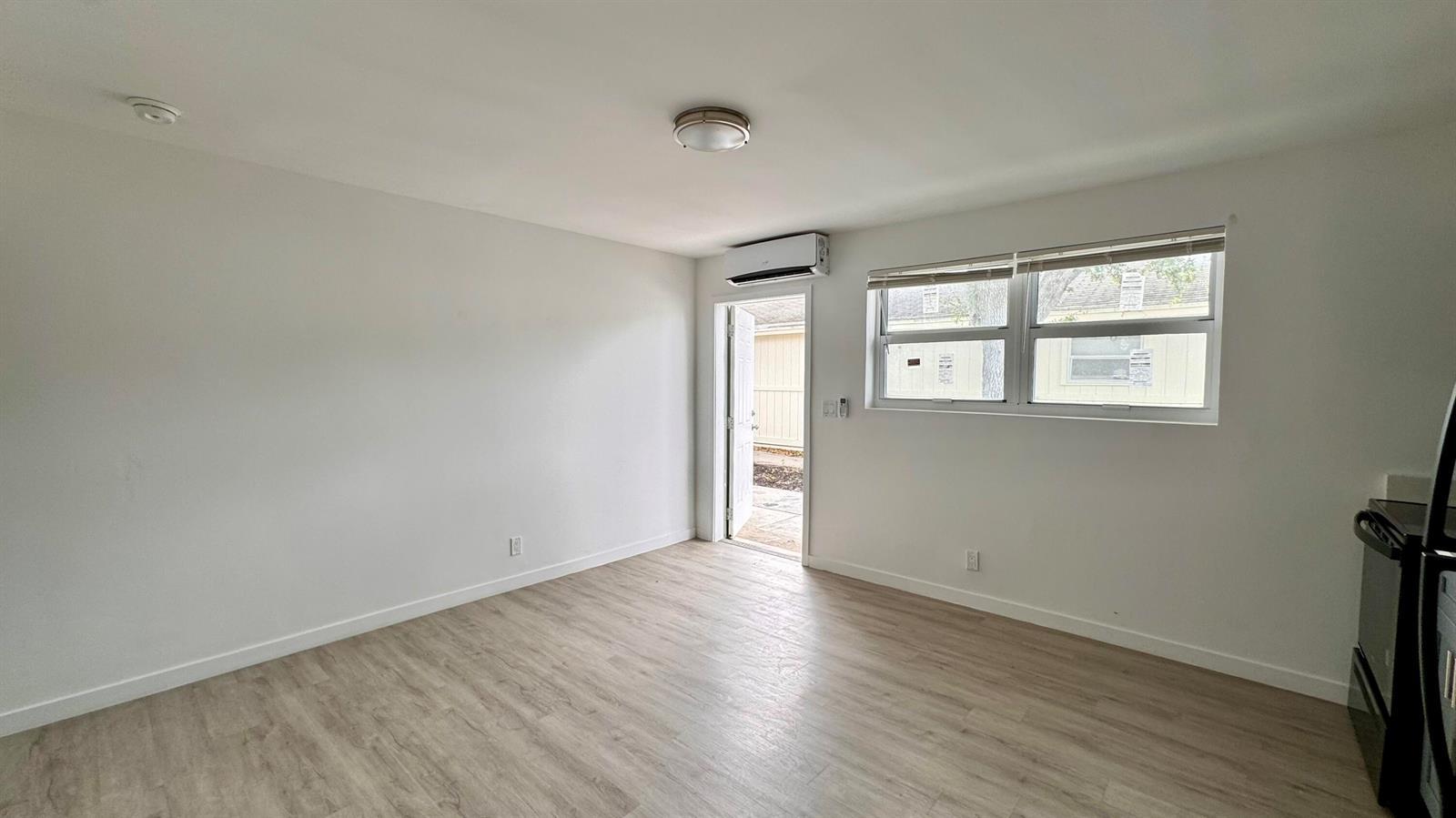 225 S F Street # 7, FL 33460 photo 5
