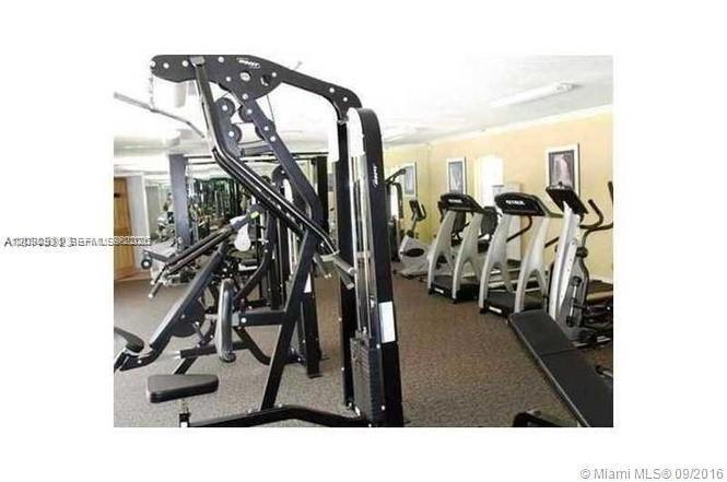 1805 Sans Souci Blvd # 413, North Miami FL 33181 photo 2