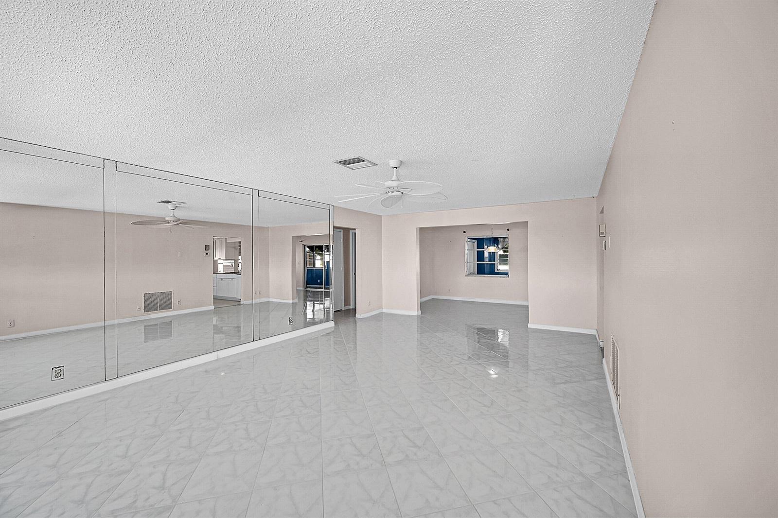 1515 SW 21st Street, Boynton Beach FL 33426 photo 4