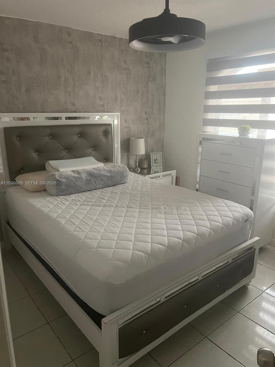 10071 NW 127 terrace, Hialeah Gardens FL 33018 photo 5