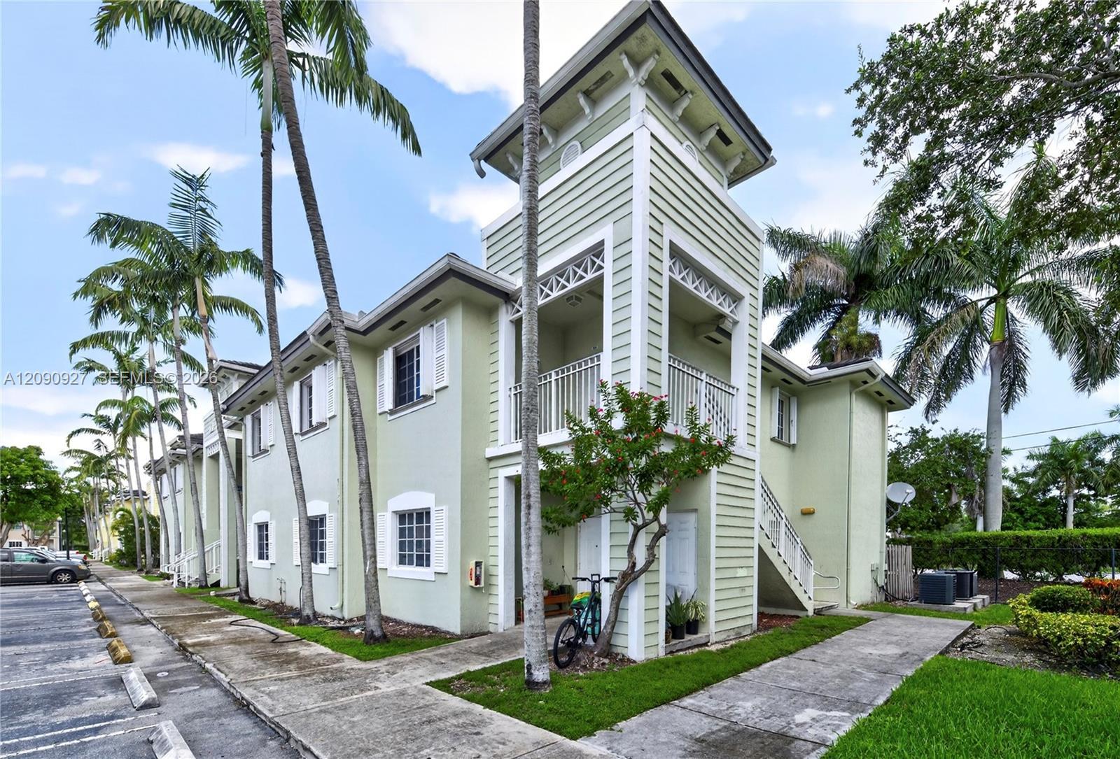 359 NE 27th Ter # 204, Homestead FL 33033