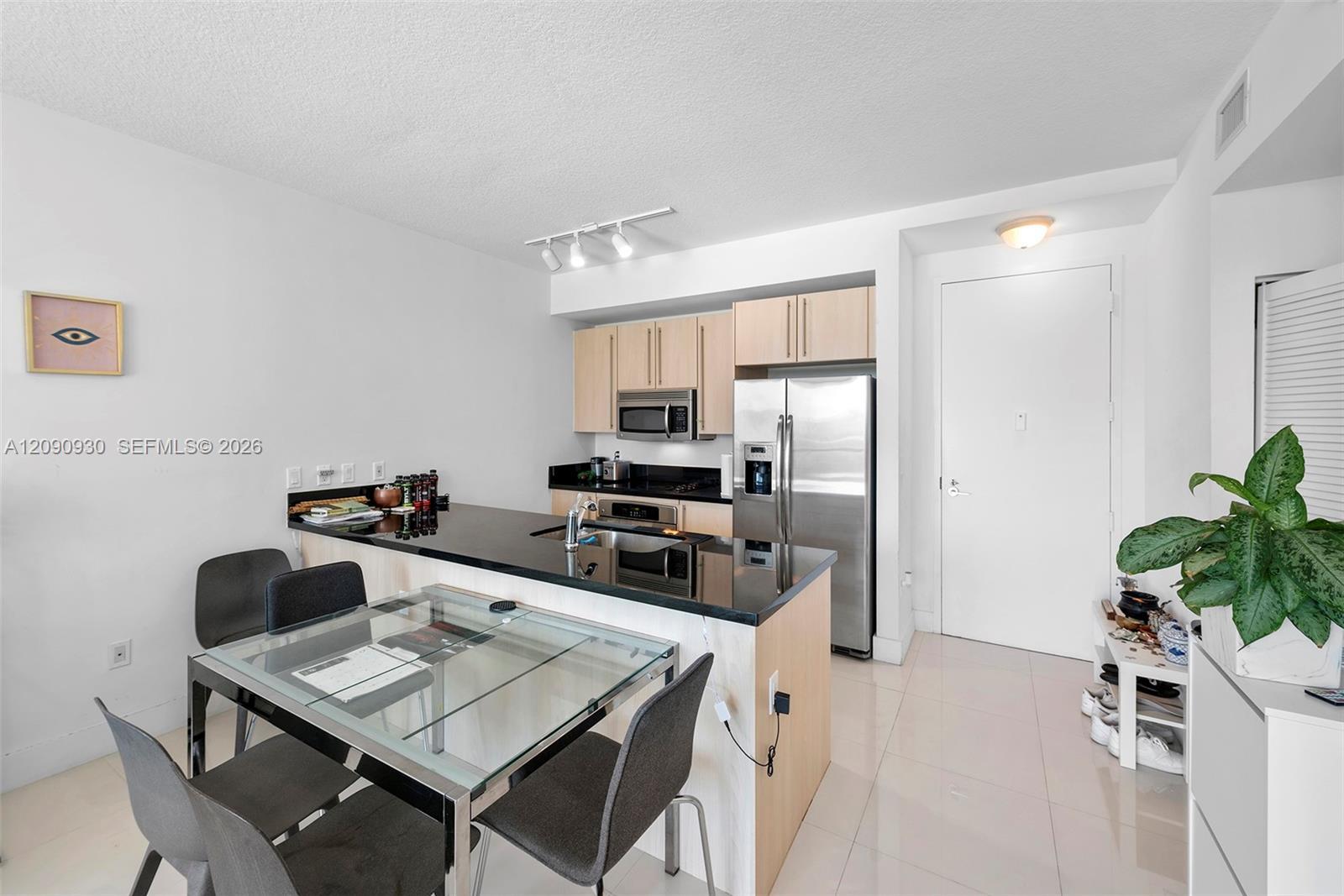 79 SW 12 St, Miami FL 33130 photo 4