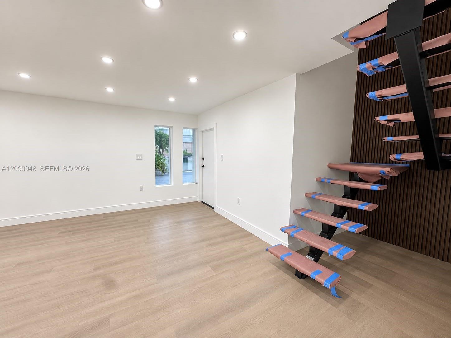 3301 nw 13th terr, Miami FL 33125 photo 5