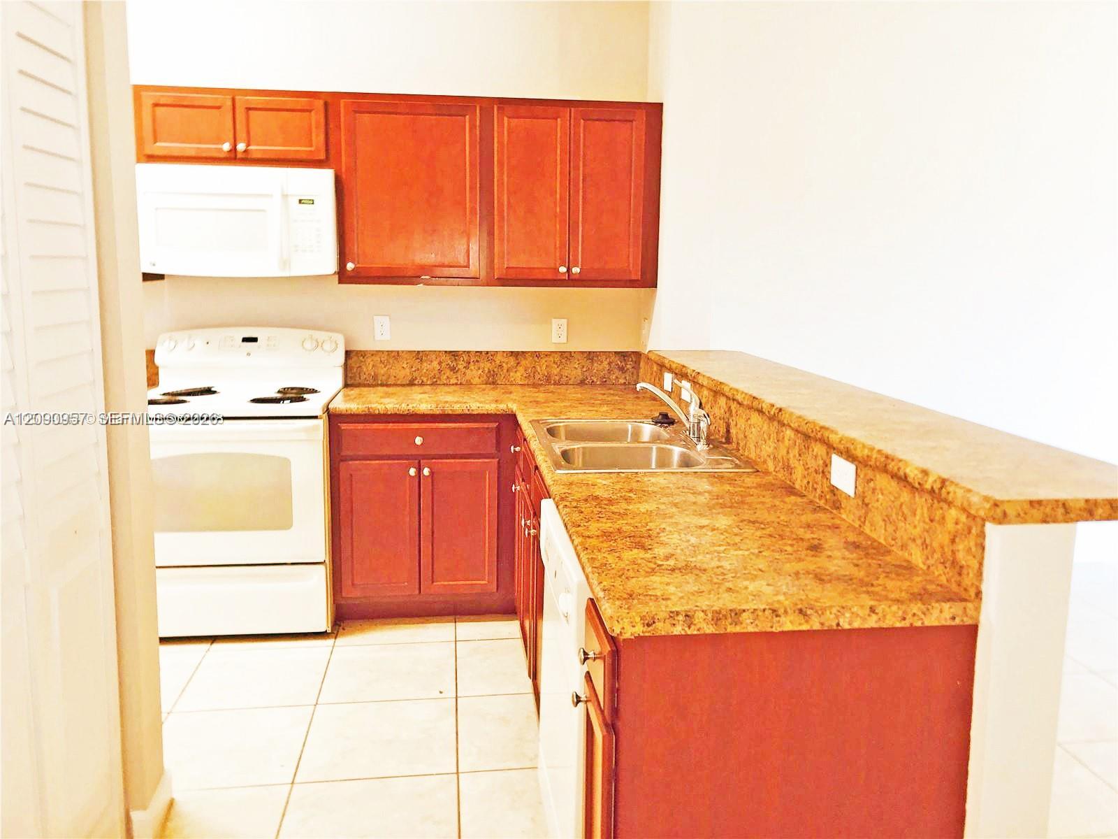 2884 SE 2nd Dr # 2, Homestead FL 33033 photo 5