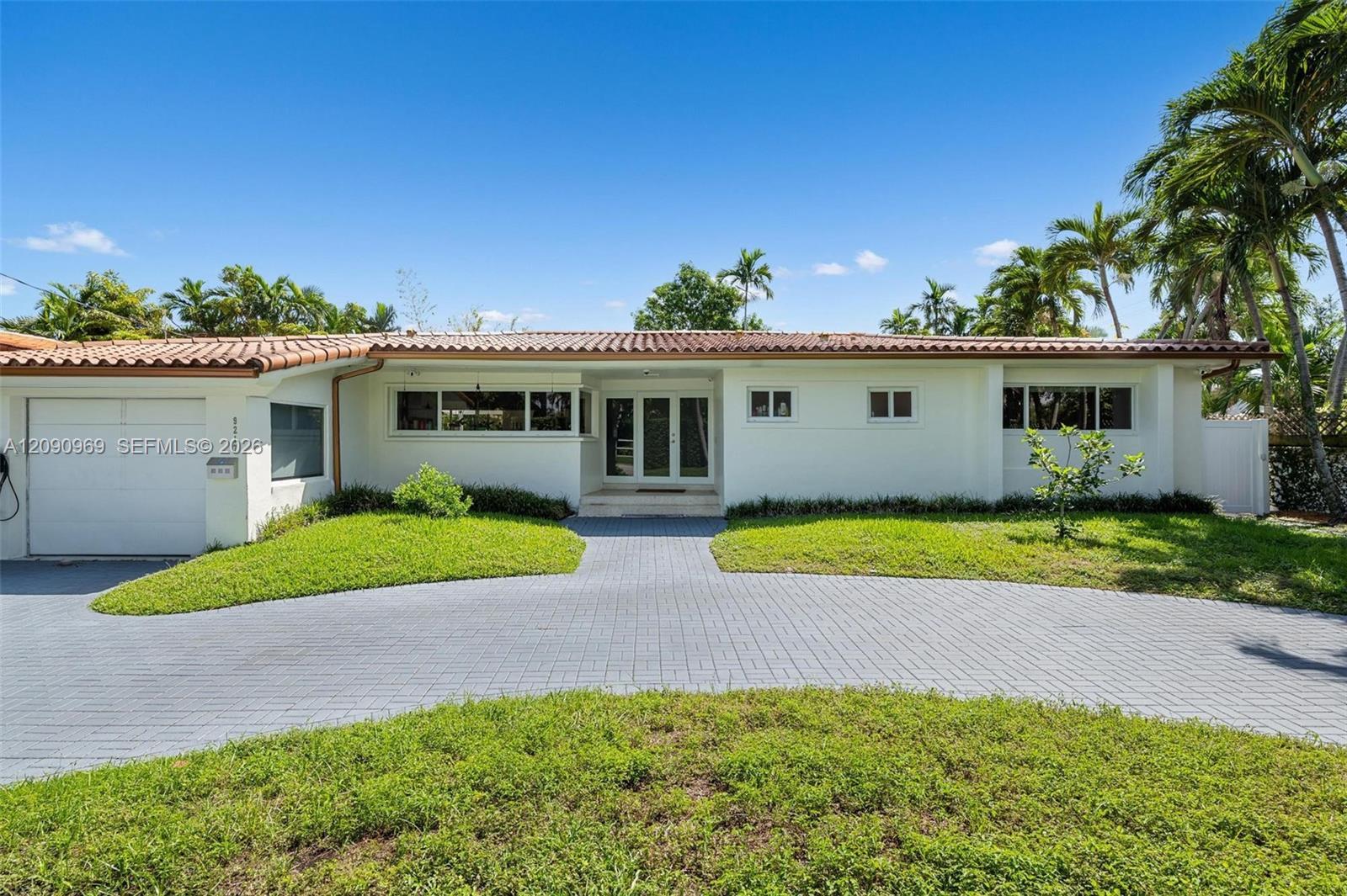 9217 Bay Dr, Surfside FL 33154 photo 2