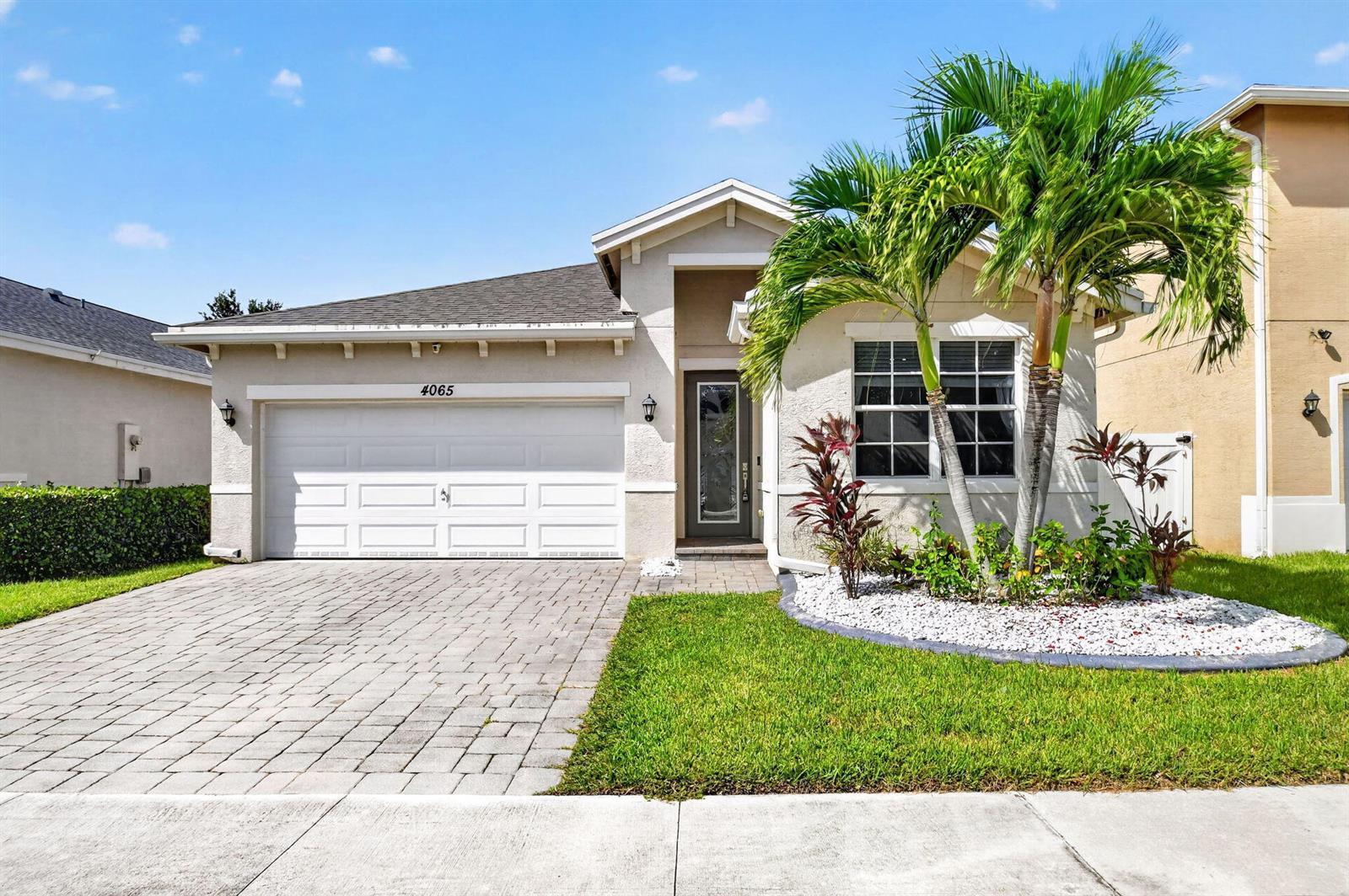 4065 Tomoka Drive, Lake Worth FL 33462 photo 2