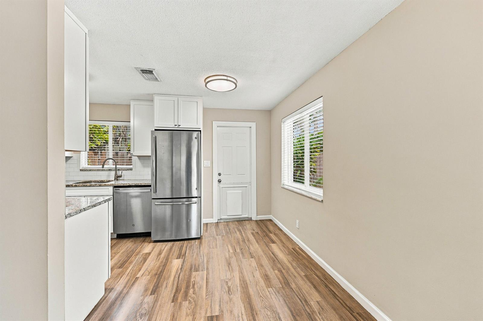 1720 NE 8th Avenue, Fort Lauderdale FL 33305 photo 4
