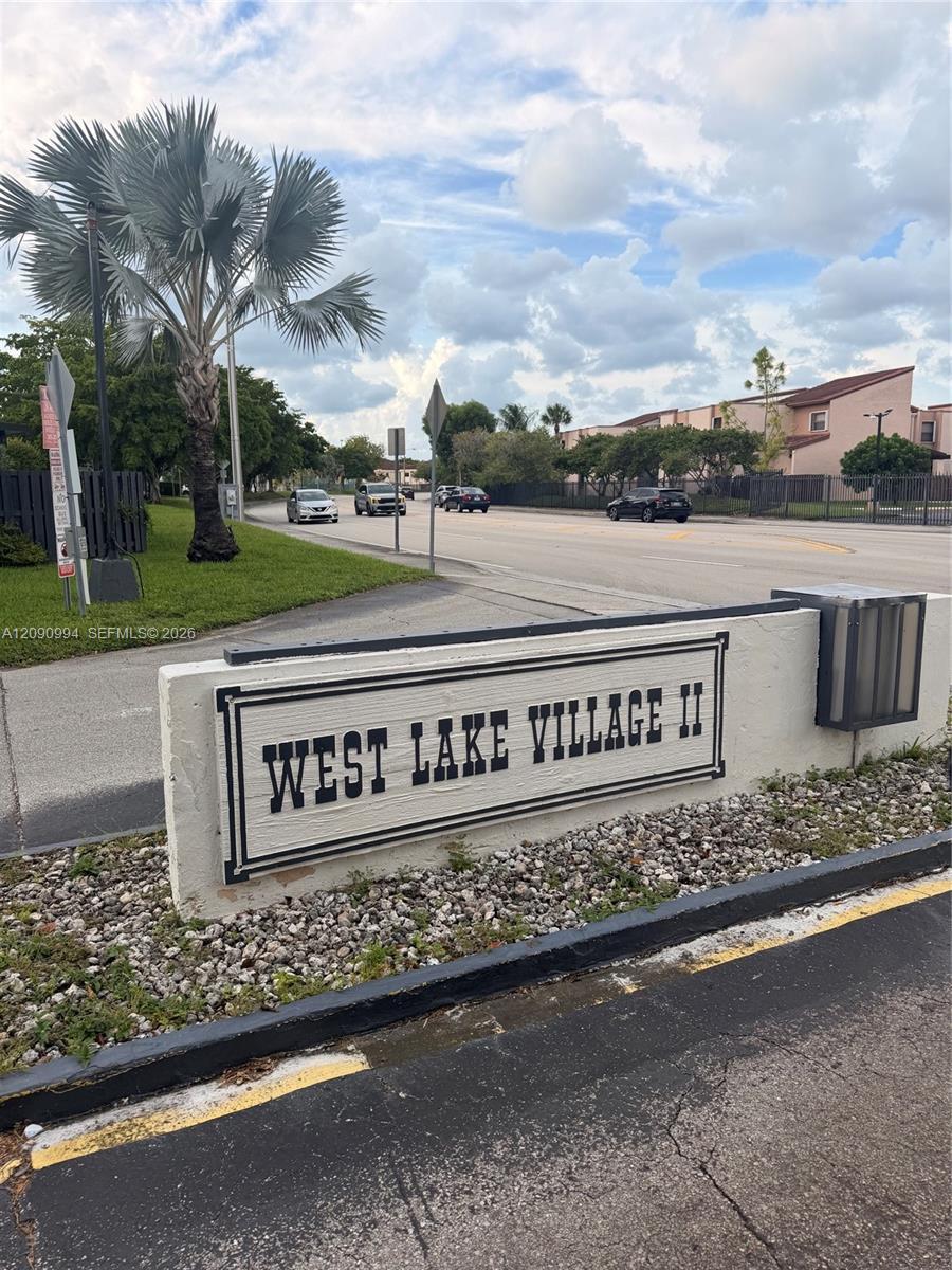 460 W Park Dr # 202, Miami FL 33172 photo 3
