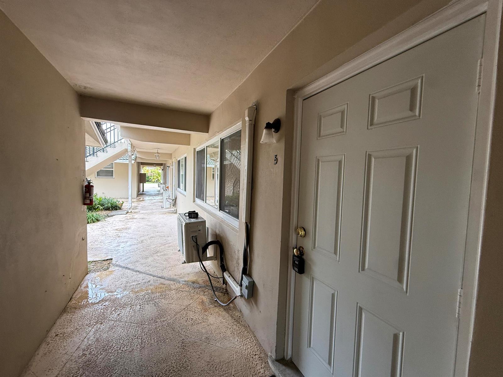 909 SE 14TH Court # 5, Fort Lauderdale FL 33316