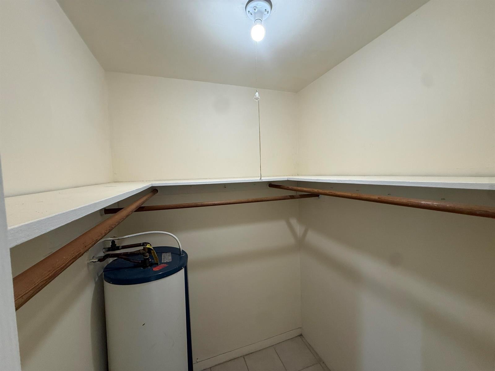 909 SE 14TH Court # 5, Fort Lauderdale FL 33316 photo 5