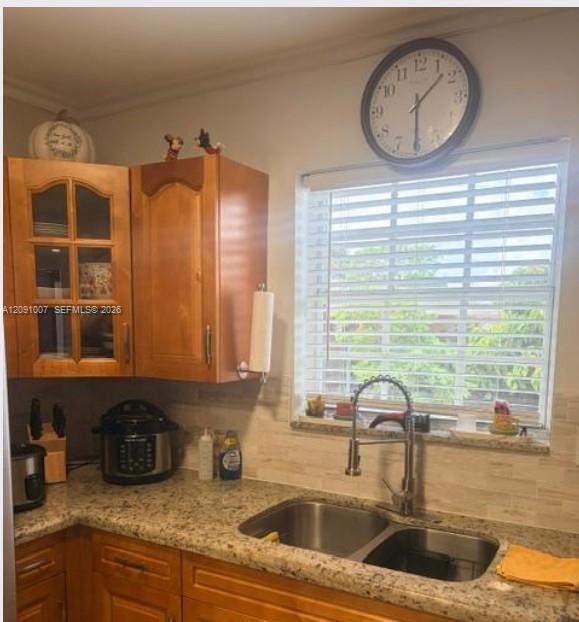 2630 De Soto Dr, Miramar FL 33023 photo 4