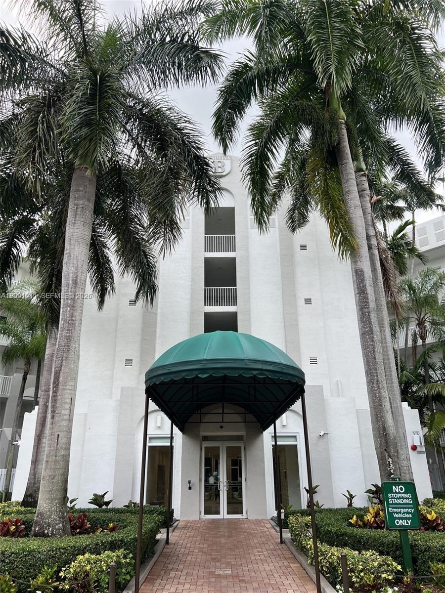 10750 NW 66th St # 401, Doral FL 33178