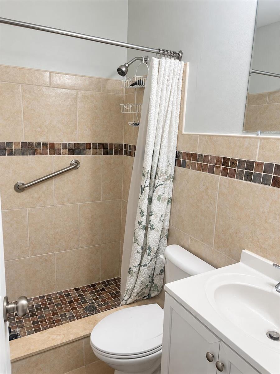 2100 NE 38th Street # 138, Lighthouse Point FL 33064 photo 5