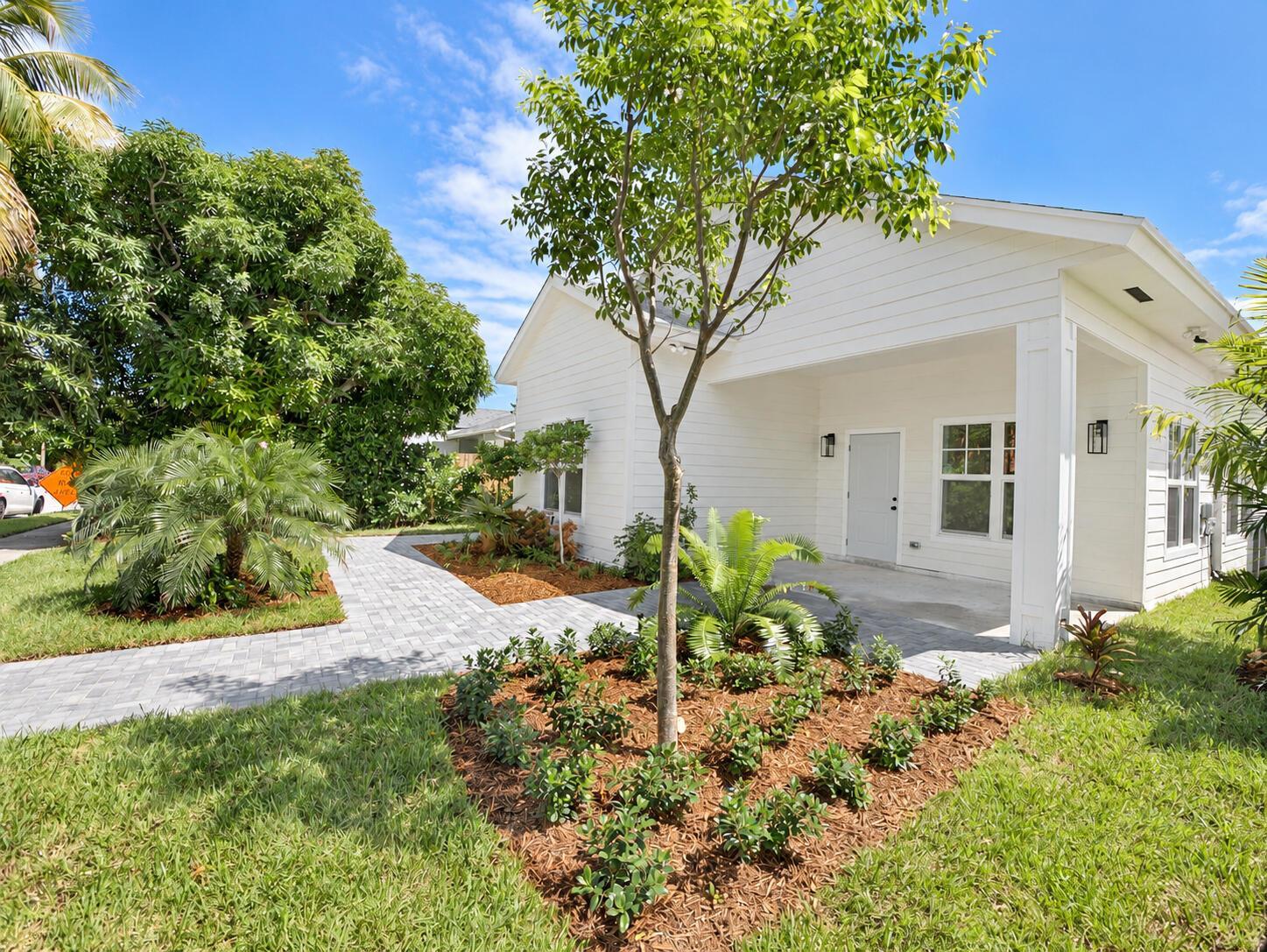 520 38TH Street, West Palm Beach FL 33407 photo 4