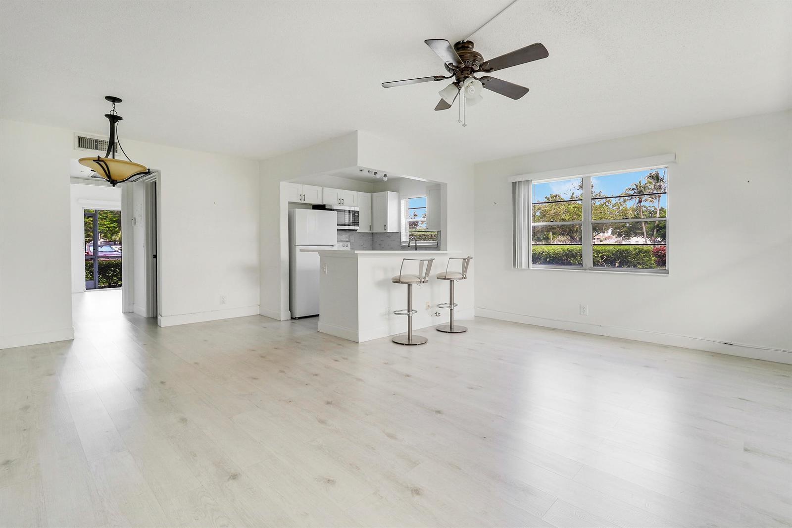 288 Northampton # O, West Palm Beach FL 33417 photo 2