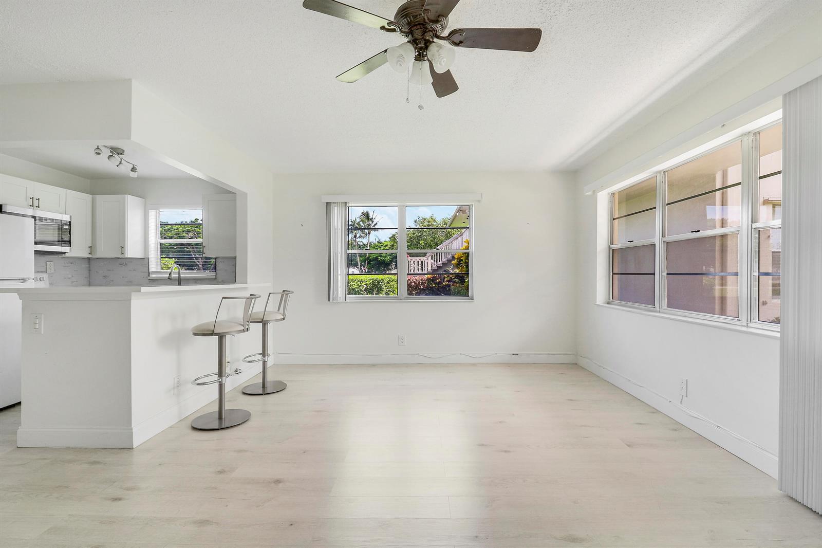 288 Northampton # O, West Palm Beach FL 33417 photo 4