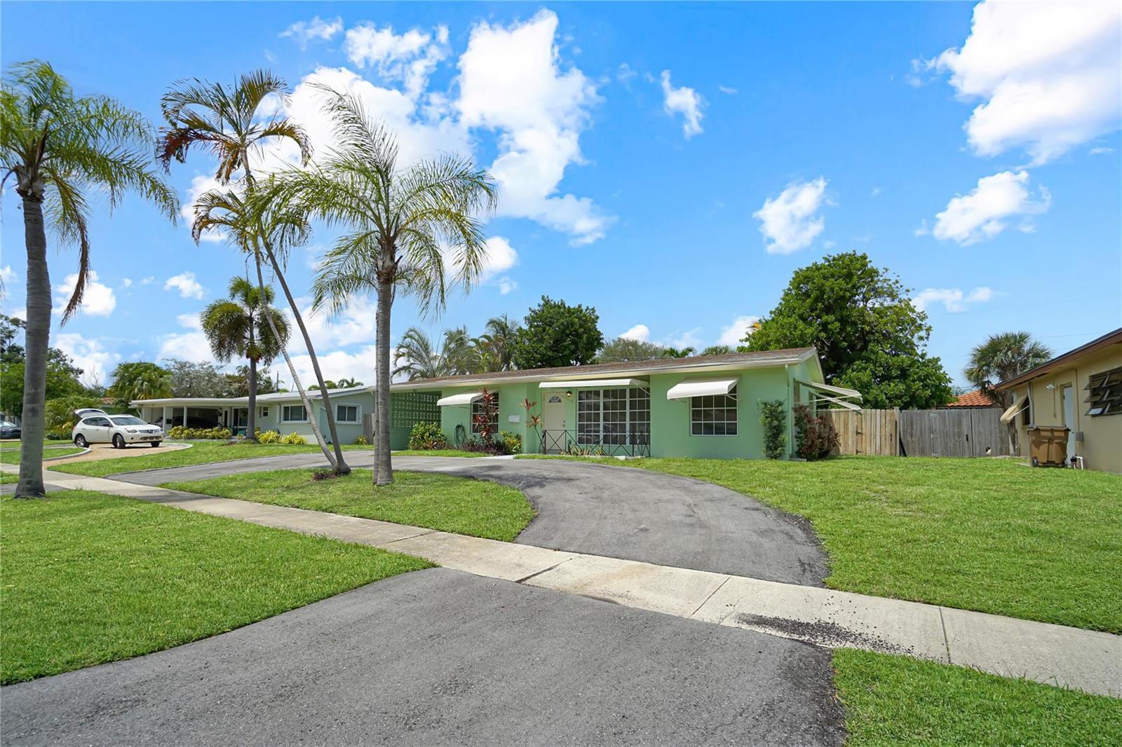 917 SE 15th Court, Deerfield Beach FL 33441 photo 4