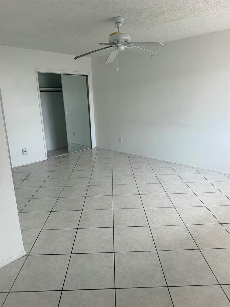 1816 E OAKLAND PARK Boulevard # 74, Oakland Park FL 33306 photo 4