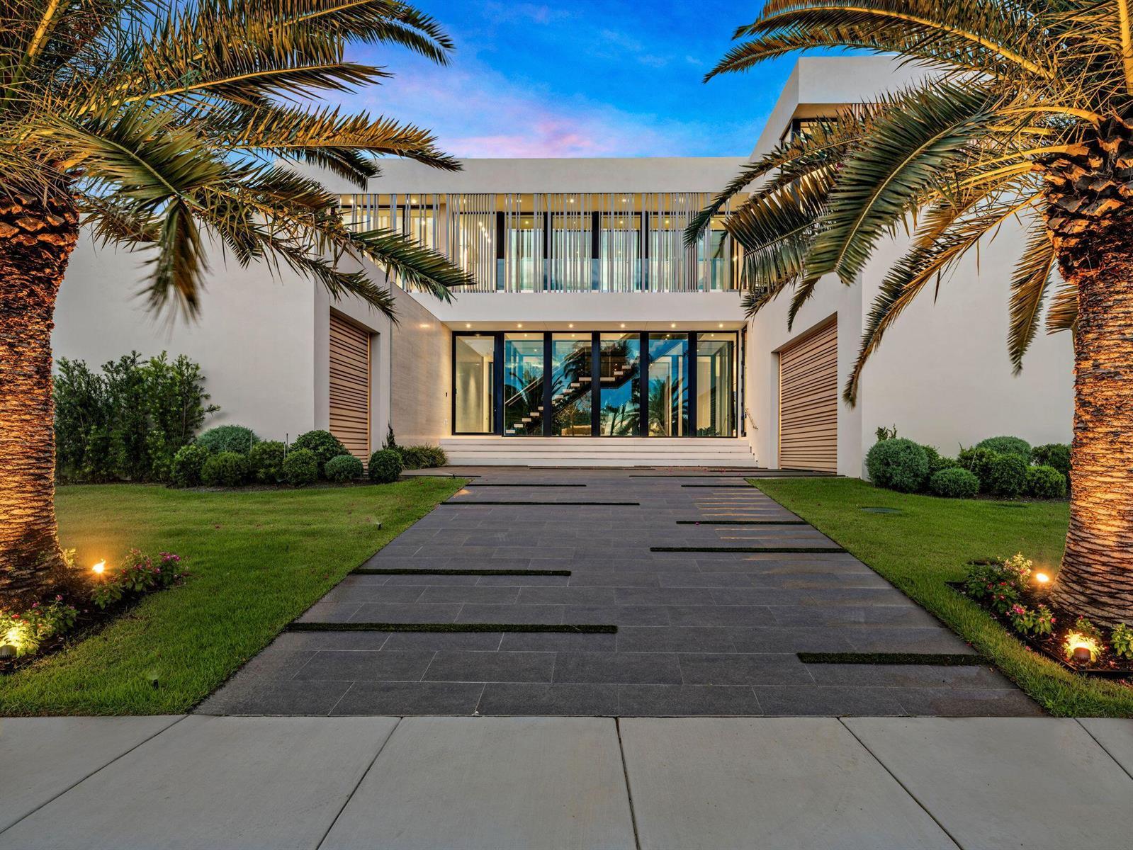 35 Spoonbill Road, Manalapan FL 33462 photo 2