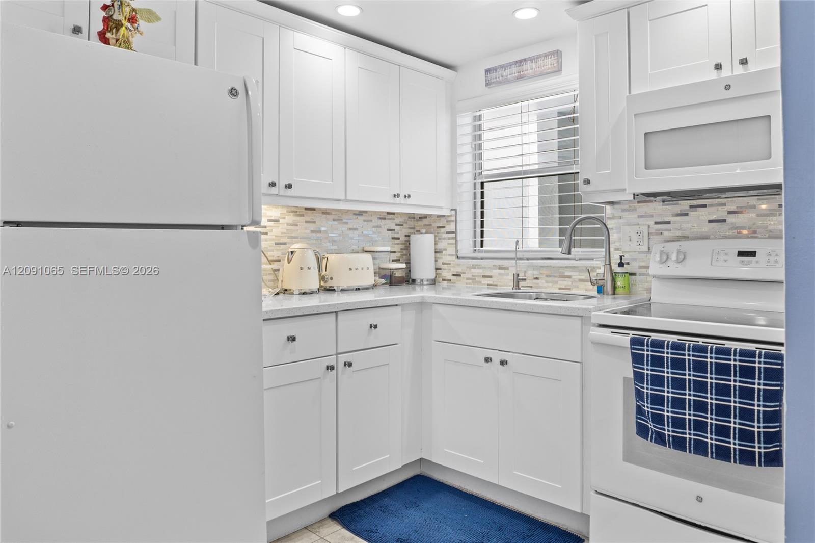 1720 Jefferson St # 407, Hollywood FL 33020 photo 2