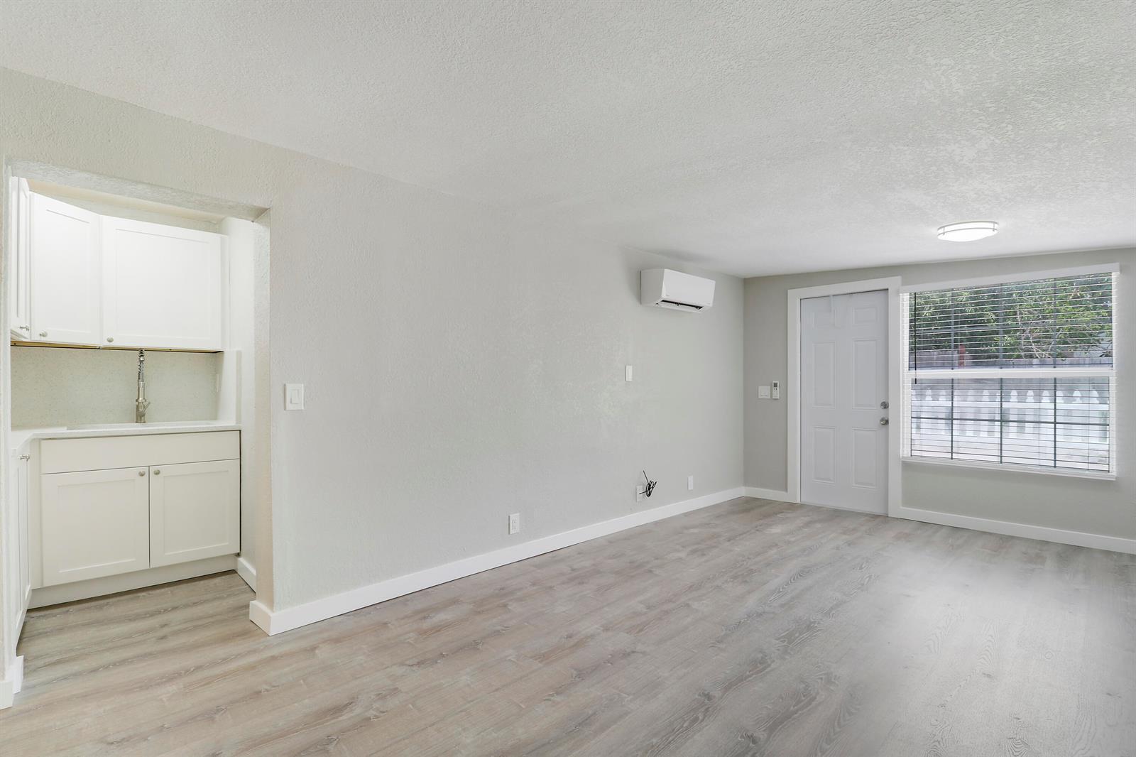 711 4th Avenue S # 709, FL 33460 photo 4
