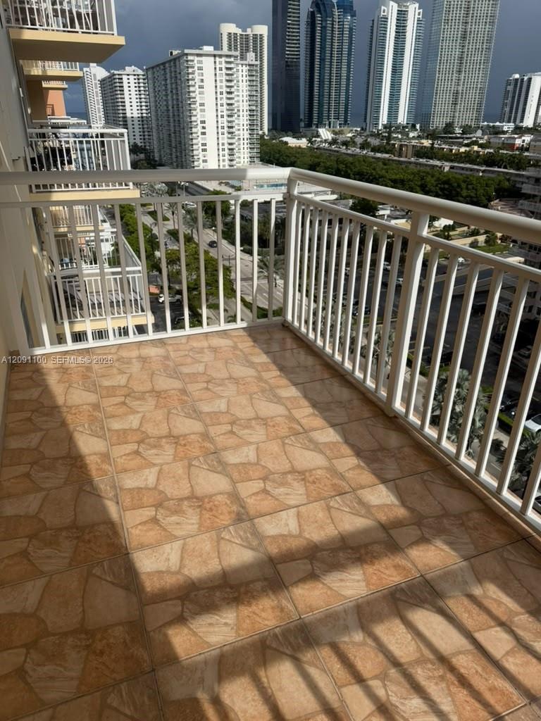 251 174th St # 1406, Sunny Isles Beach FL 33160 photo 2