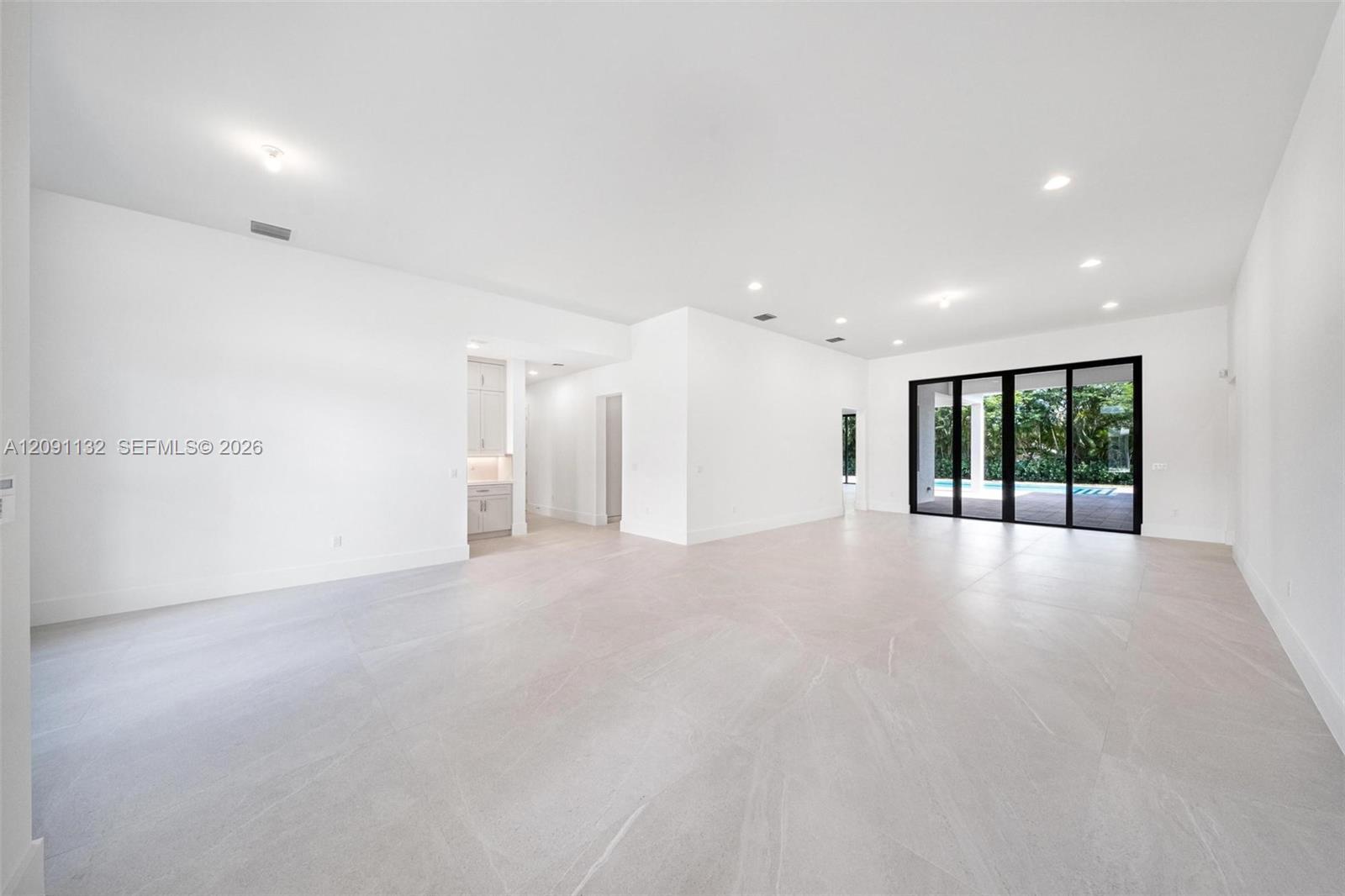 11900 SW 14th Pl, Davie FL 33325 photo 5