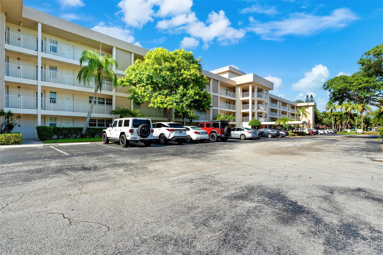 3151 S PALM AIRE Drive # 108, Pompano Beach FL 33069 photo 2