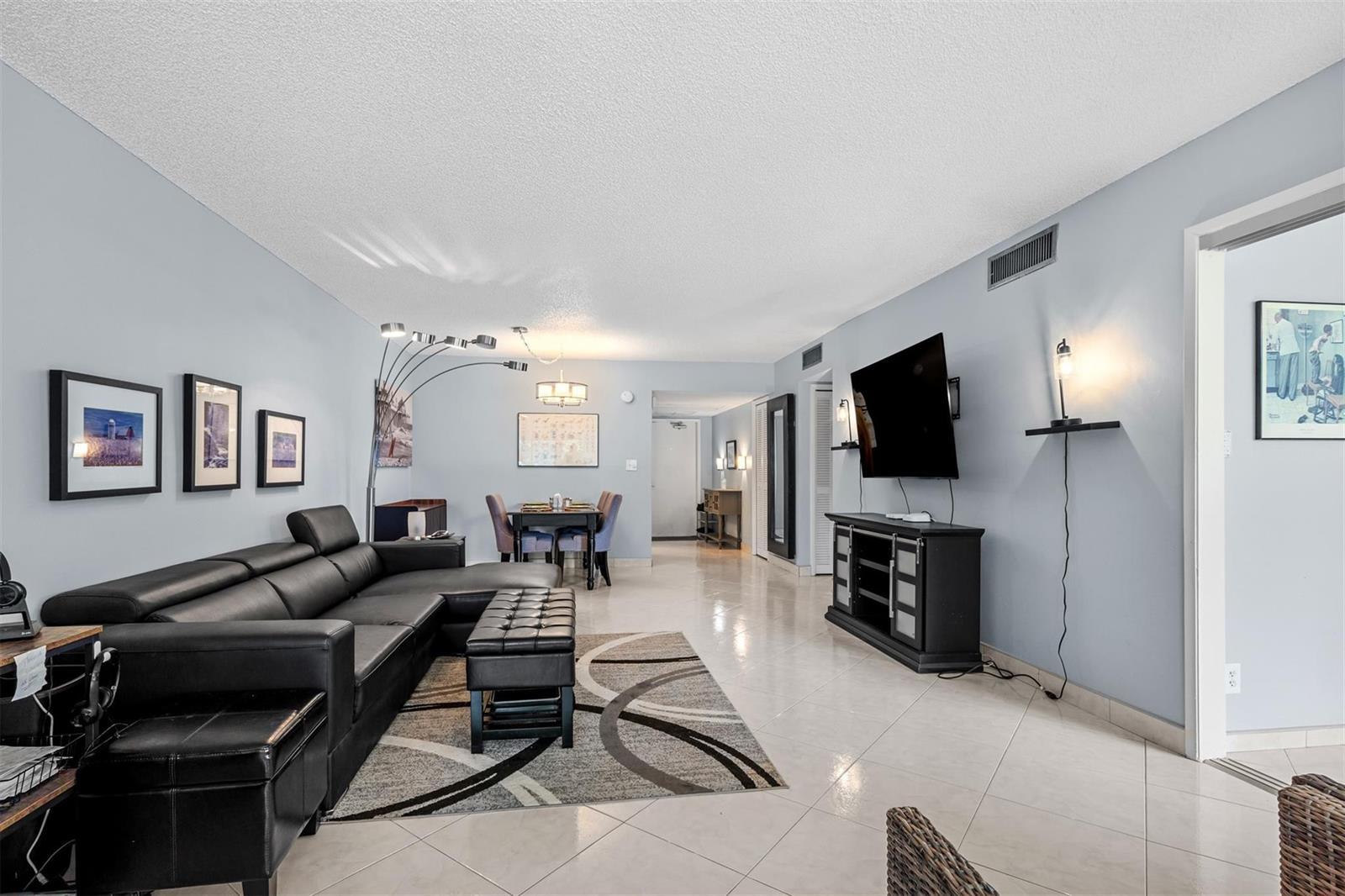 3151 S PALM AIRE Drive # 108, Pompano Beach FL 33069 photo 5