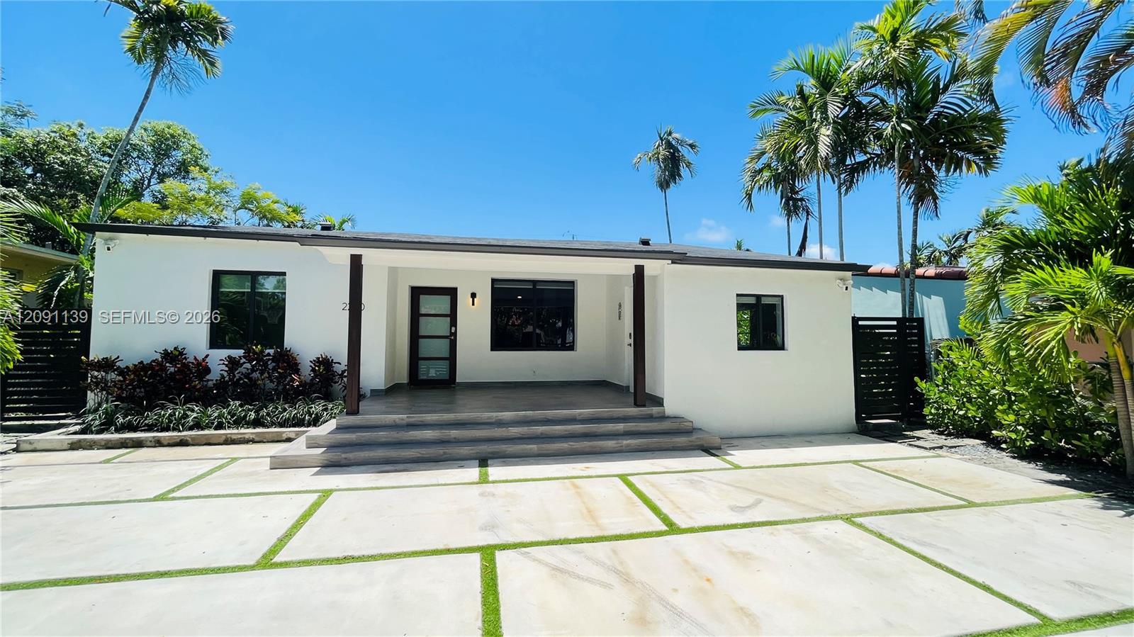 2250 SW 23rd St, Miami FL 33145 photo 2