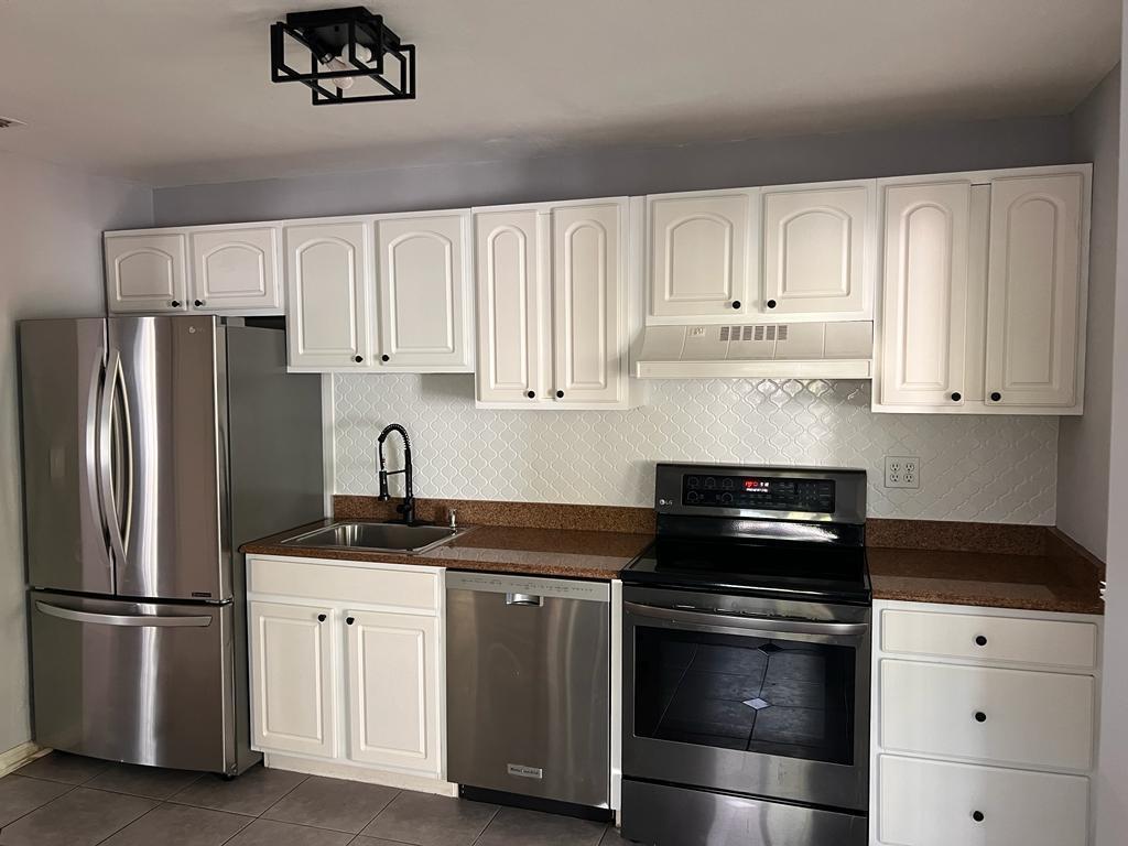 5433 NE 5TH Avenue, Oakland Park FL 33334 photo 4